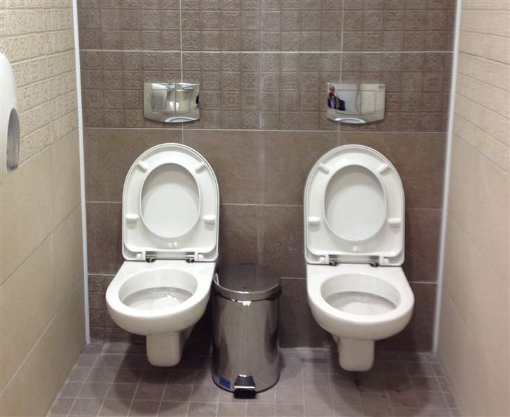 Sochi-Twin-Toilets