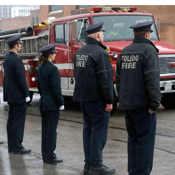 Firefighters-honor-Toledo-Firefighter-Stephen-Mac