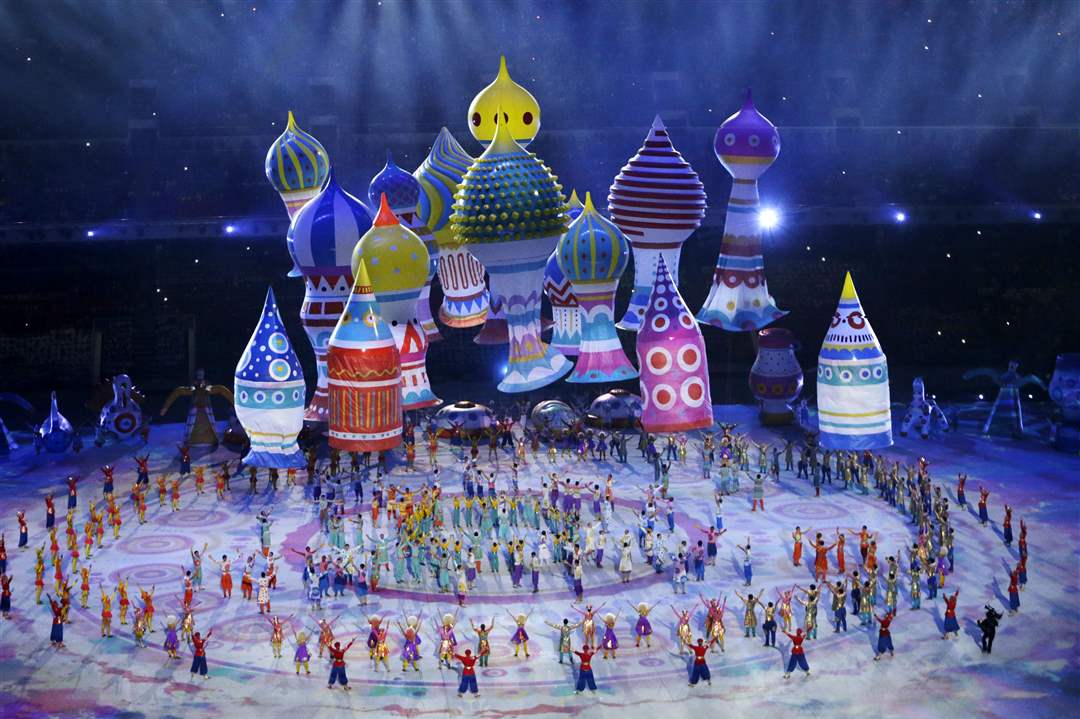 Sochi-Olympics-Opening-Ceremony-BALLOONS-3