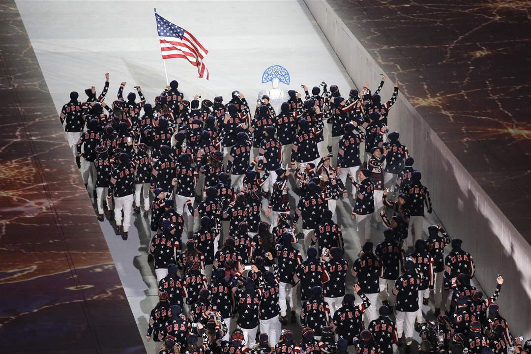 Sochi-Olympics-Opening-Ceremony-LODWICK-AND-US-TEAM