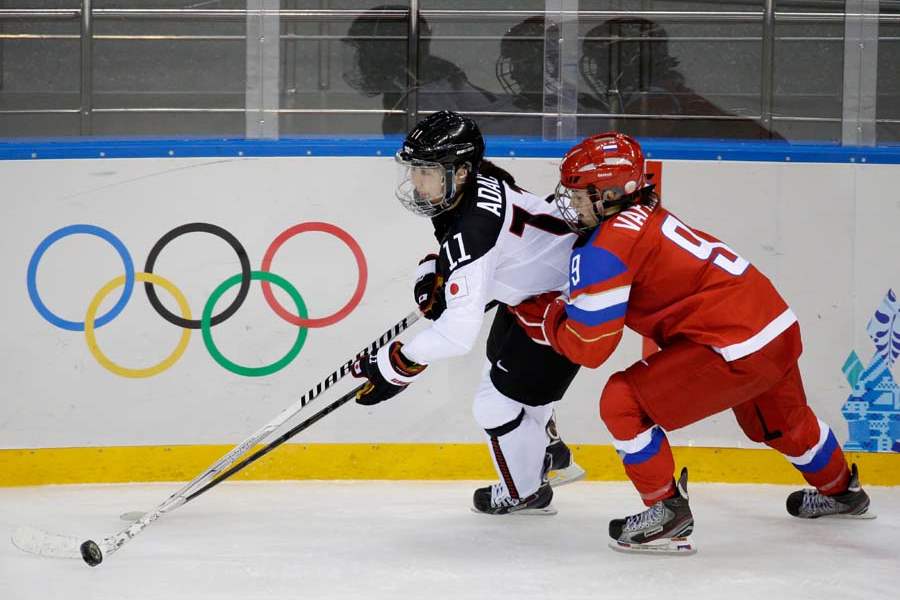 Sochi-Olympics-Ice-Hockey-Women-vafina-adachi