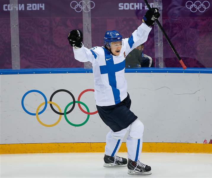 Olympics-Ice Hockey-Finland 5 US