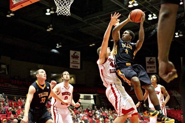 Toledo-s-Justin-Drummond-shoots-the-ball-in-the-first-half