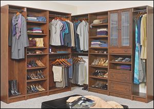 The WoodTrac by Sauder product line of customizable closets is featured on the DIY Network’s show  ‘Rev Run’s Renovation.’