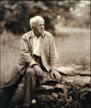1955 Robert Frost photo portrait by Clara Sipprell.