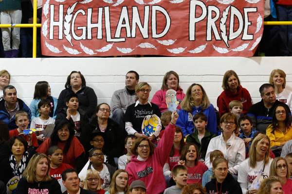 King-Highland-Elementary-School-cheers