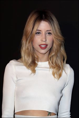 Entertainer Bob Geldof's agent says his 25-year-old daughter Peaches has died.