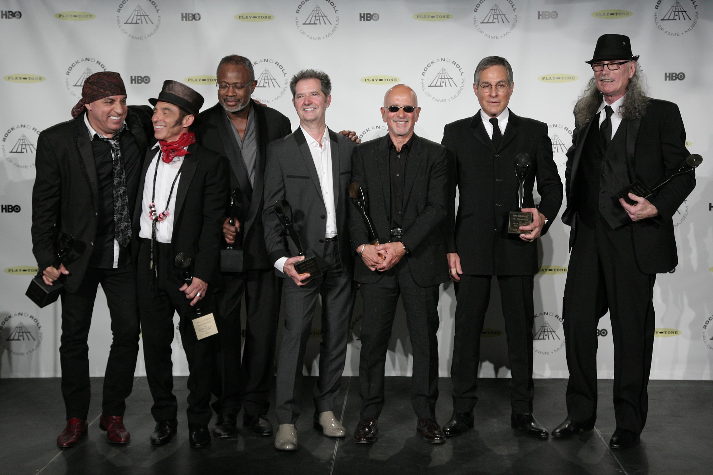 Nirvana, Kiss and the E Street Band join rock hall The Blade