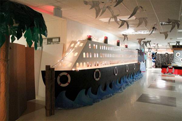 Southview-afterprom-boat