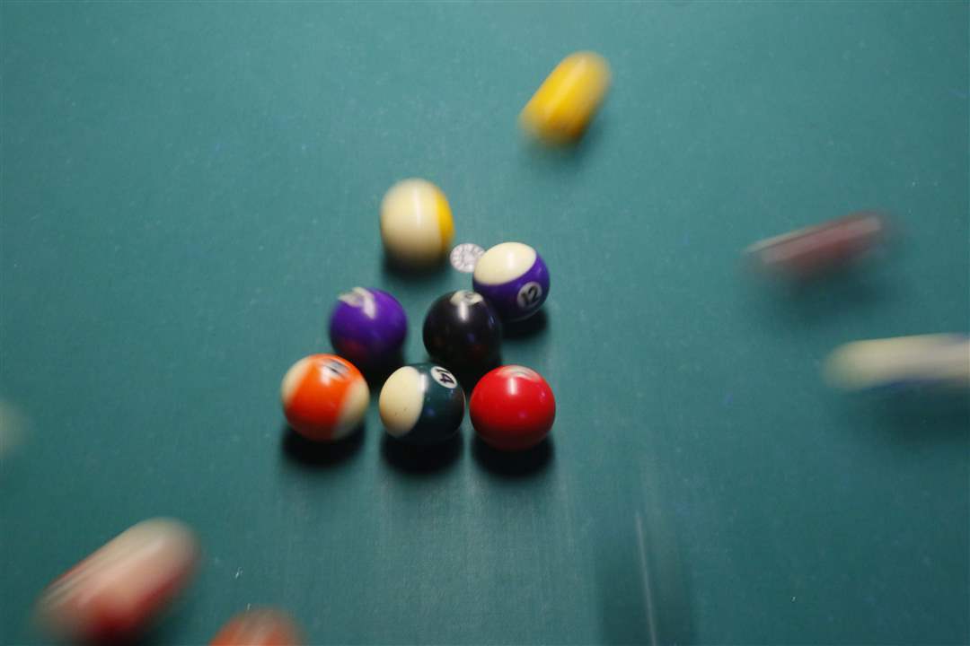 MAG-pool-Scott-Marion-breaking-balls