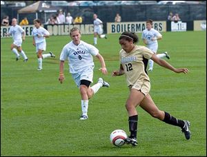 Purdue’s Jessica Okoroafo was a 2005 Northview grad­u­ate who was named the Big Ten fresh­man of the year. She was also in­vited to the U.S. Under-20 camp.