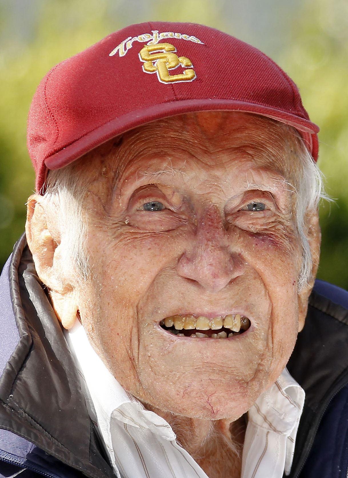 War hero, Olympian Zamperini dies at 97 - The Blade