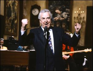 Announcer Don Pardo on the set of 