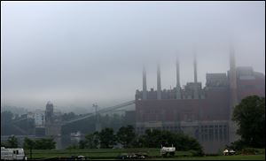 Cleanup is underway near the Beckjord Power Plant, in New Richmond, Ohio, after an estimated 5,000 to 8,000 gallons of fuel oil spilled into the Ohio River, closing about a 15-mile section of the waterway southeast of Cincinnati.