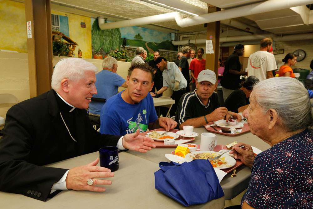 CTY-1stbishopvisit27pBishop-Daniel-Thomas-visits-with-diner