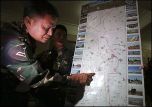Philippine military chief Gen. Gregorio Pio Catapang said more than 70 Filipino peacekeepers have escaped from two areas in the Golan Heights that came under attack by Syrian rebels.