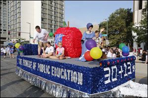The Toledo Federation of Teachers won the award for best float in this year's Labor Day parade.