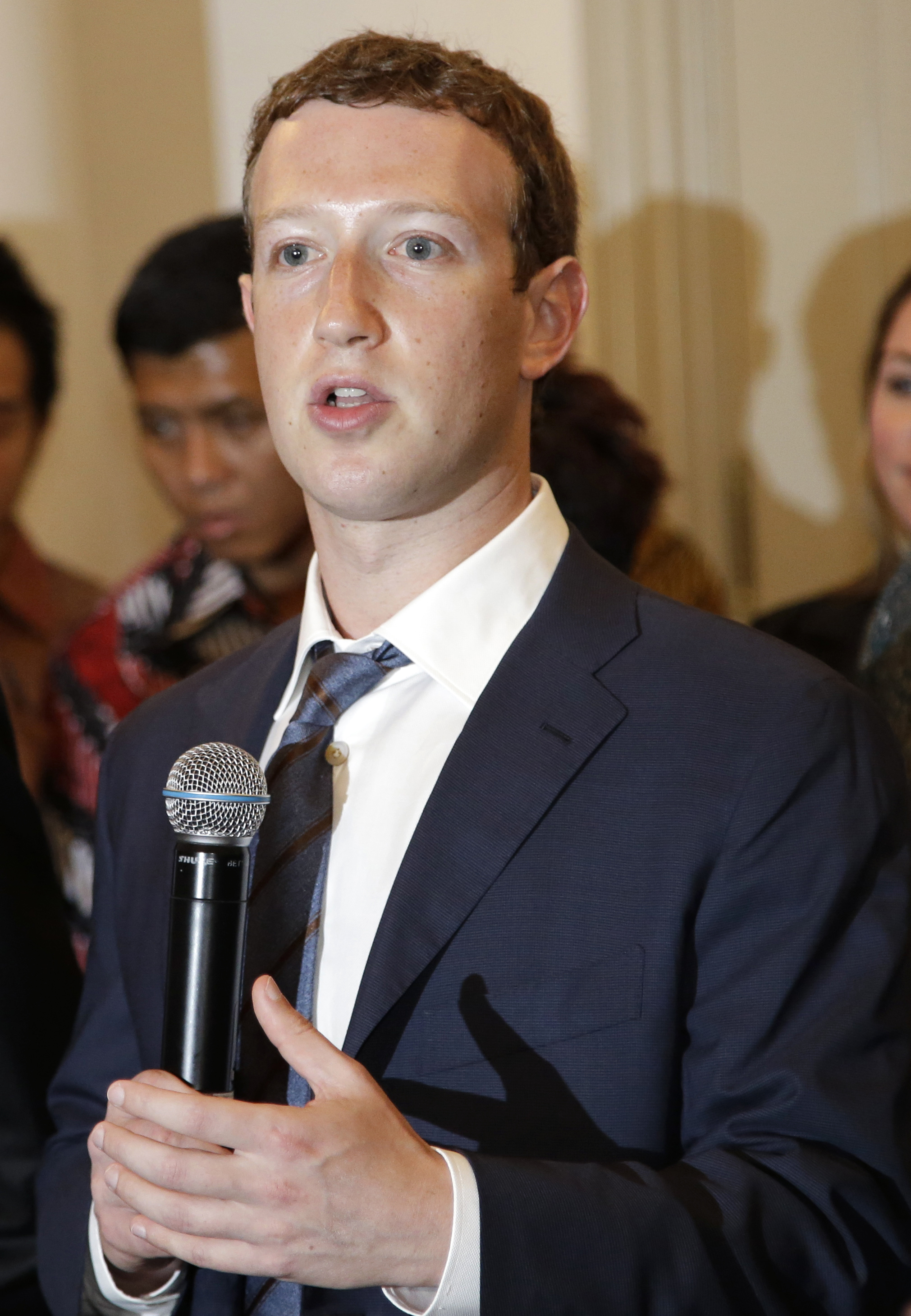 Facebook CEO Zuckerberg, wife donate 25 million to CDC Foundation to