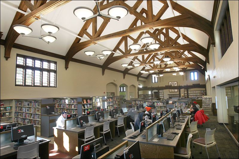 West Toledo’s technologically advanced library retains its neighborhood