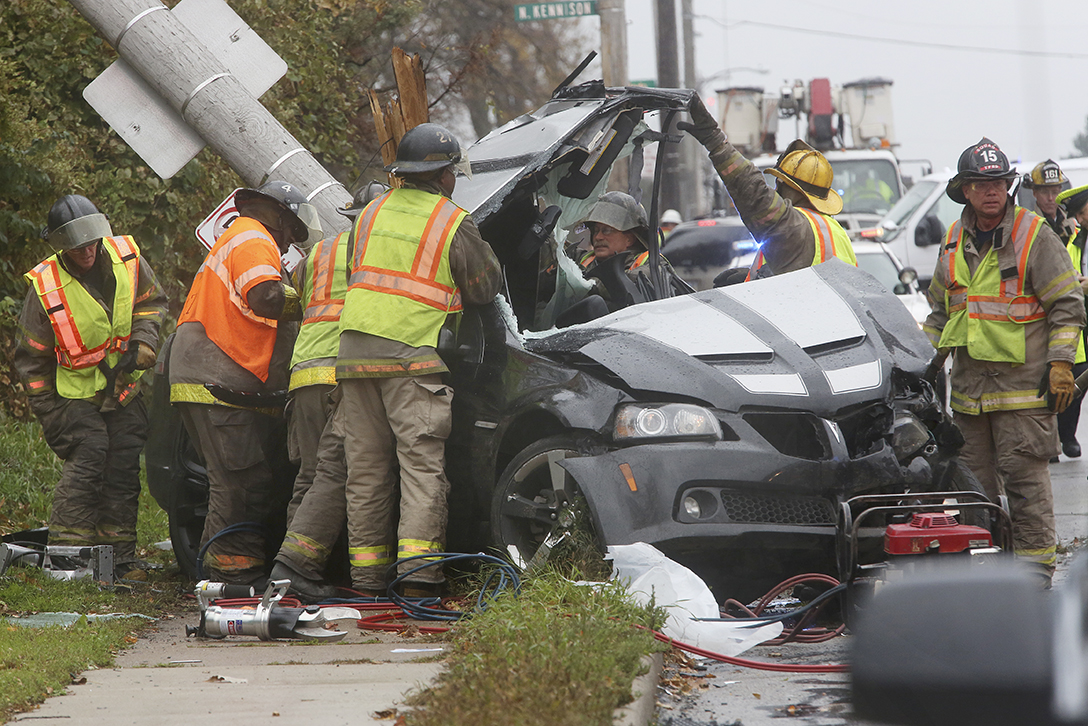 Car hits utility pole; driver dies in wreck The Blade