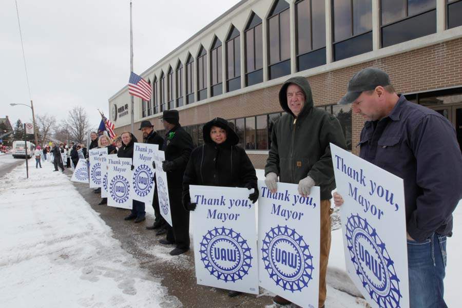 CTY-collinsfuneral-uaw-local-12