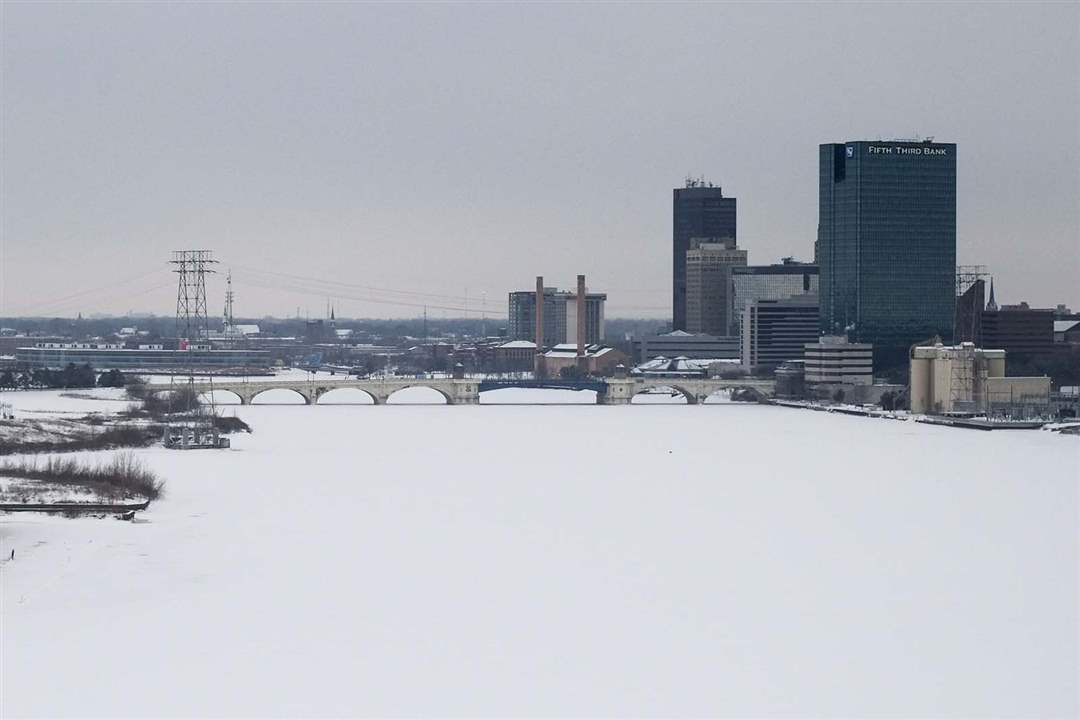 MAG-winterscenes15-Maumee-River