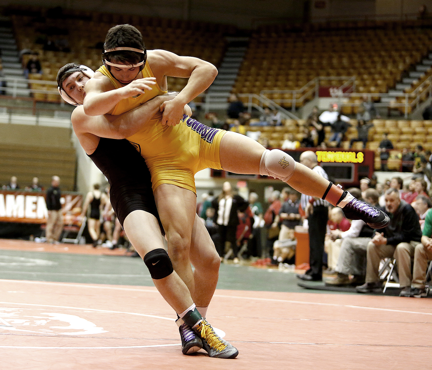 3 straight for Delta wrestling The Blade