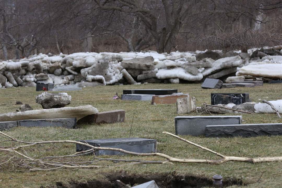 CTY-icedamage17p-cemetery