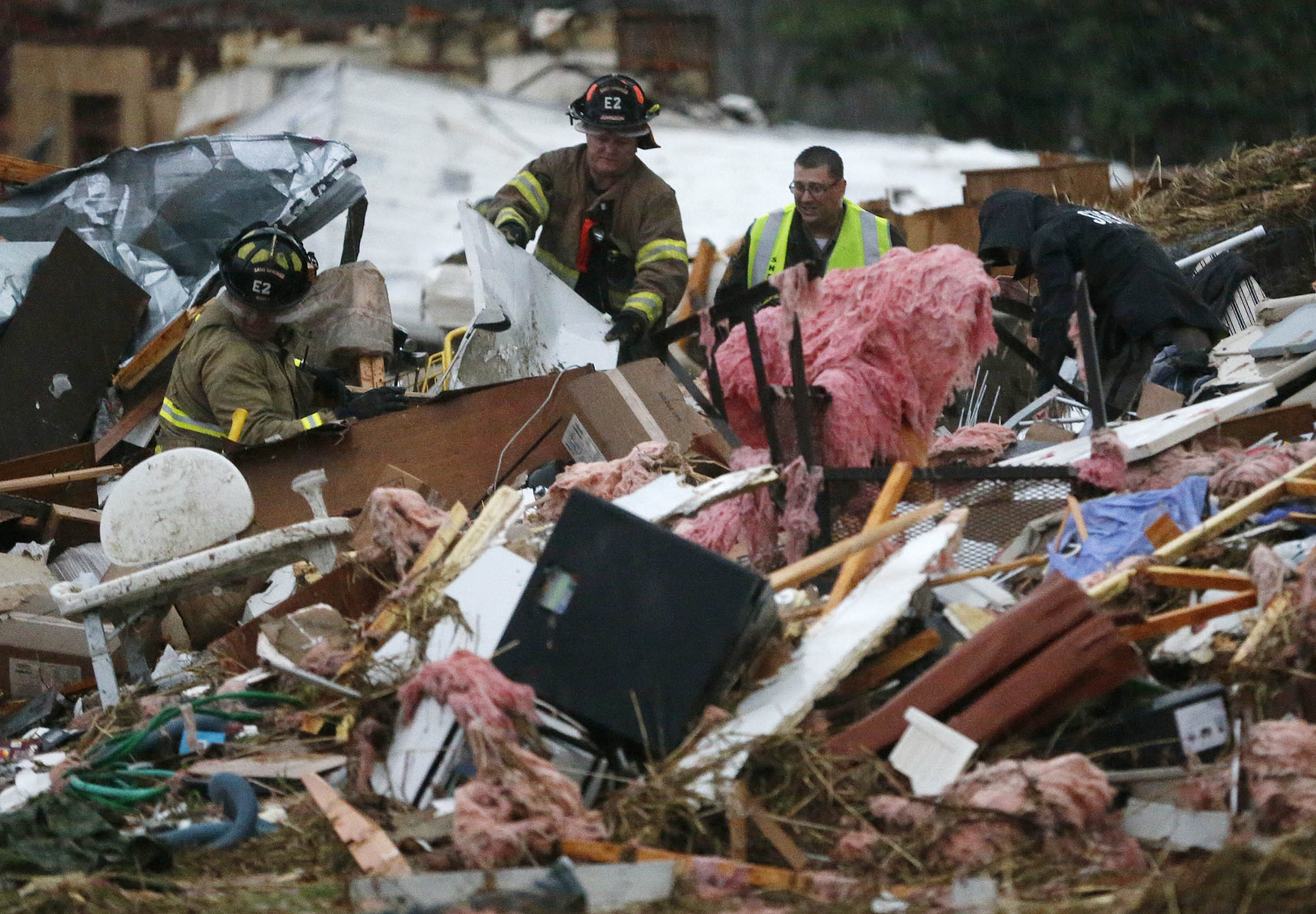 Tornadoes hit Oklahoma, Arkansas; 1 dead, several injured - The Blade