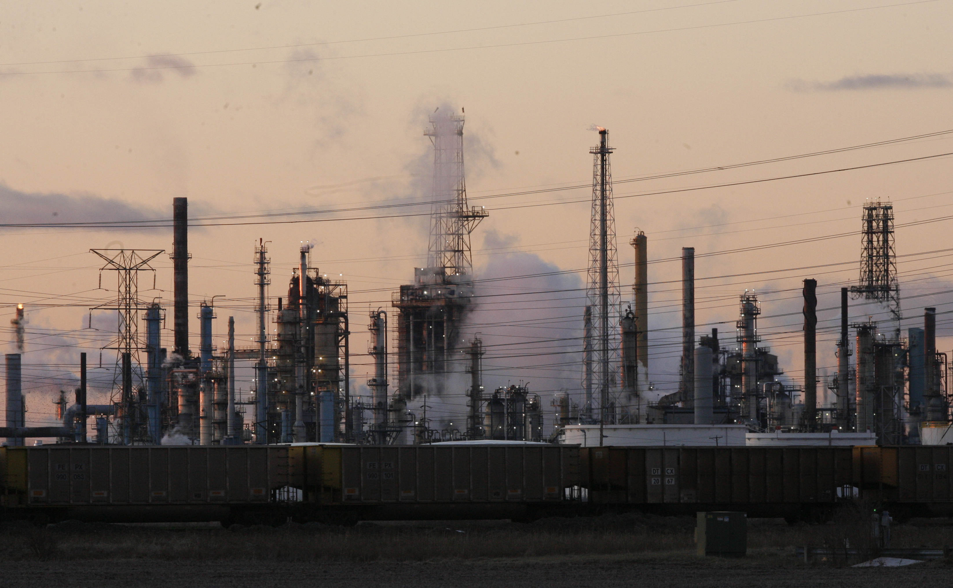 Toledo Refining Co. says EPA regulation threatens jobs The Blade
