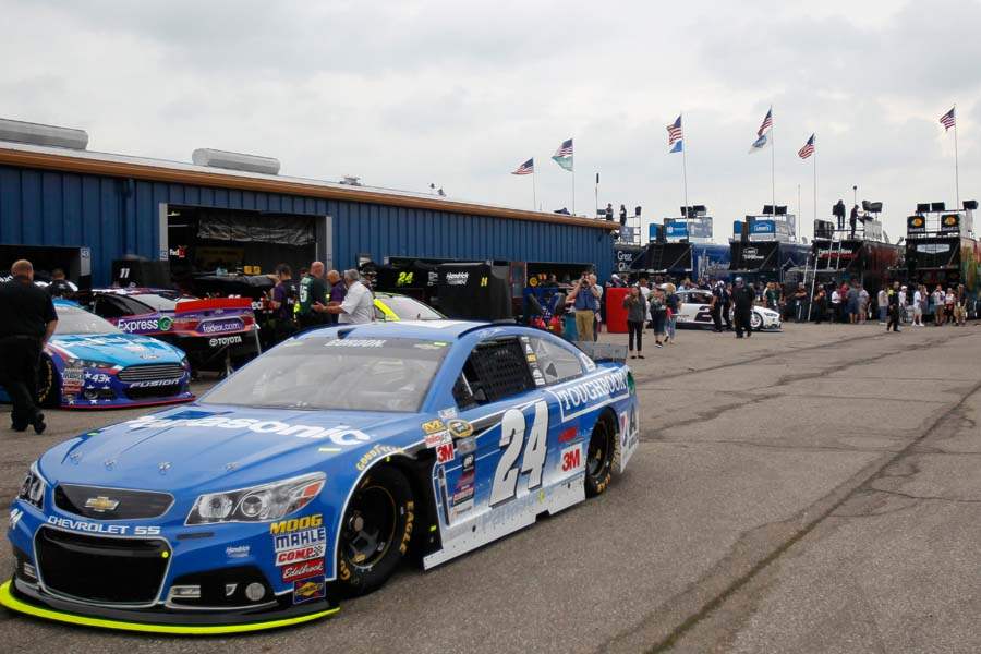 IN PICTURES NASCAR drivers practice, qualify at MIS The Blade