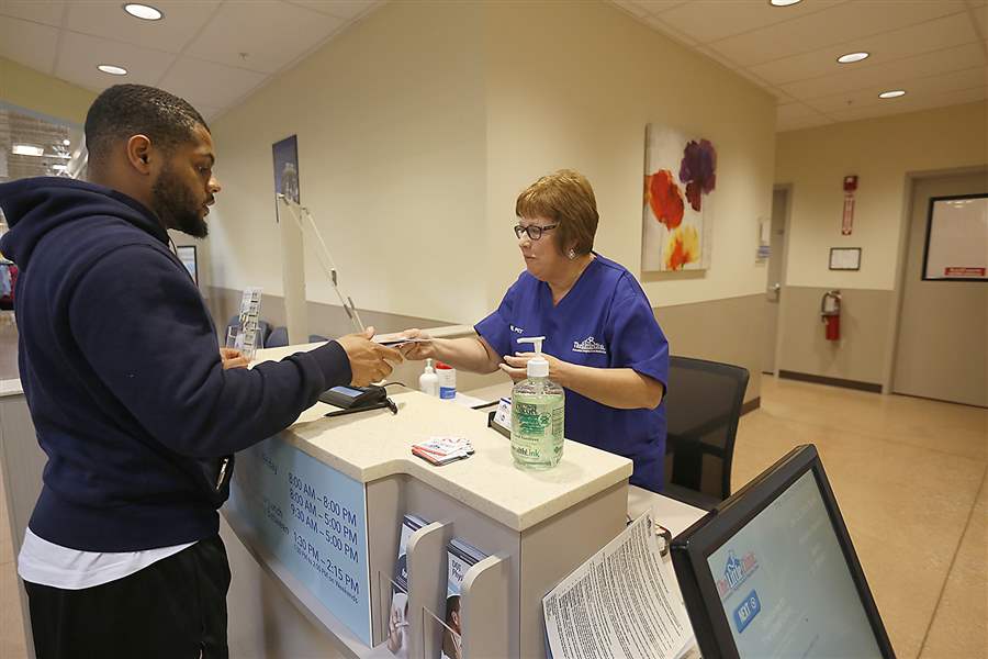 Clinics in stores, cashonly doctors shake up pricing The Blade