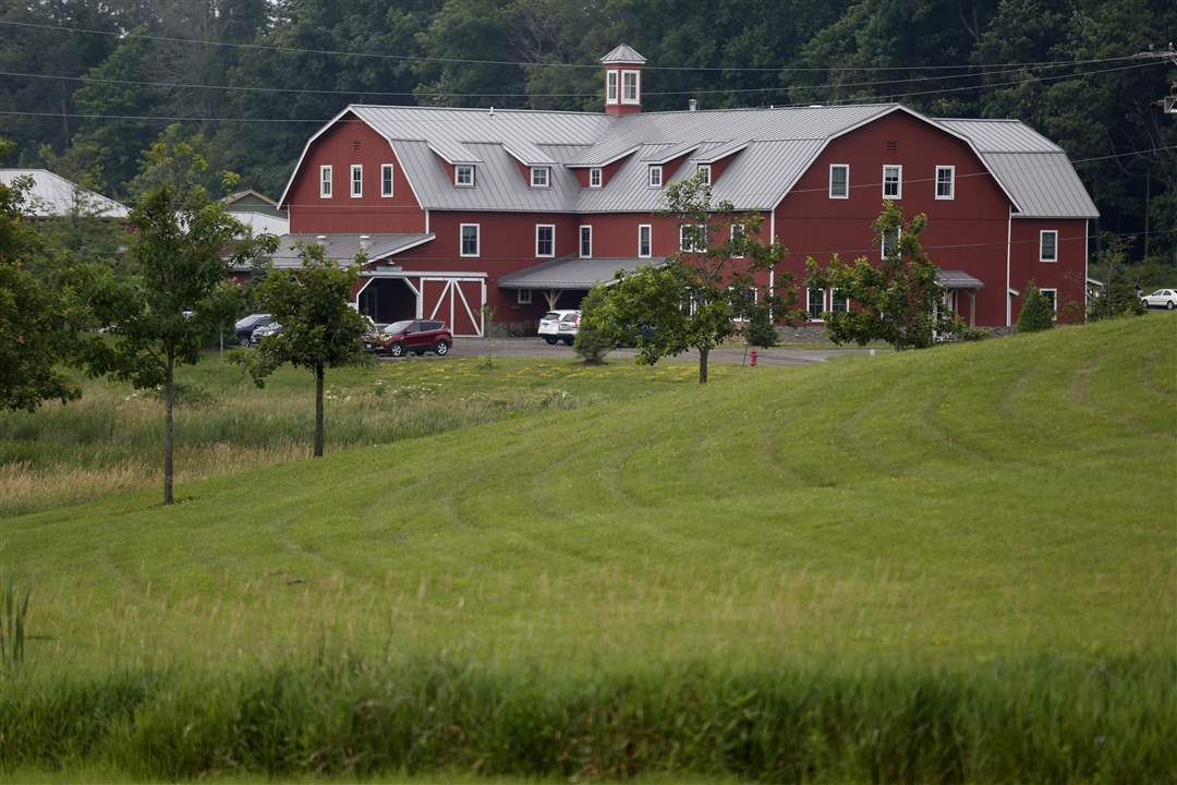 Flying Horse Farms The Blade