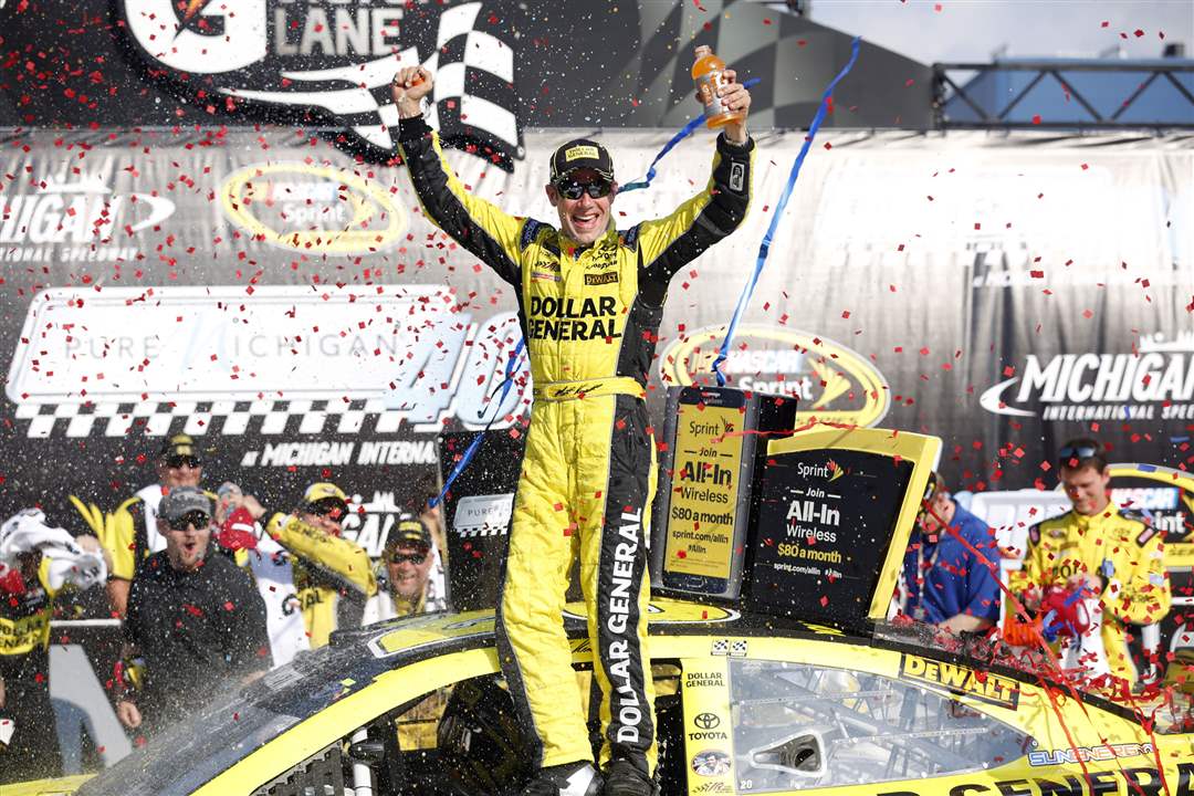 SPT-nascarMatt-Kenseth-celebrates-w