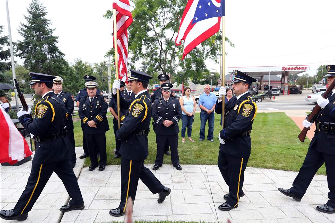 ceremony11p-Sylvania-pd-honor-guard