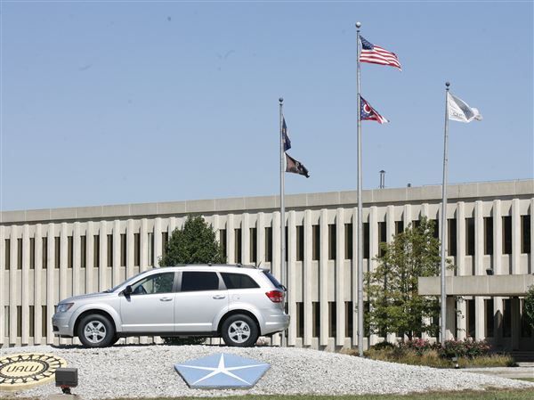 FCA picks Perrysburg Township plant to assemble electronics for hybrid Jeep