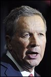 Kasich to stay on main stage