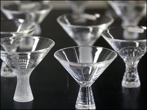 Libbey stock falls on lower sales
