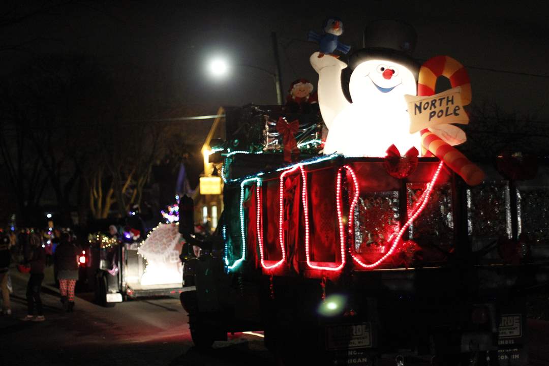 parade28p-snowman