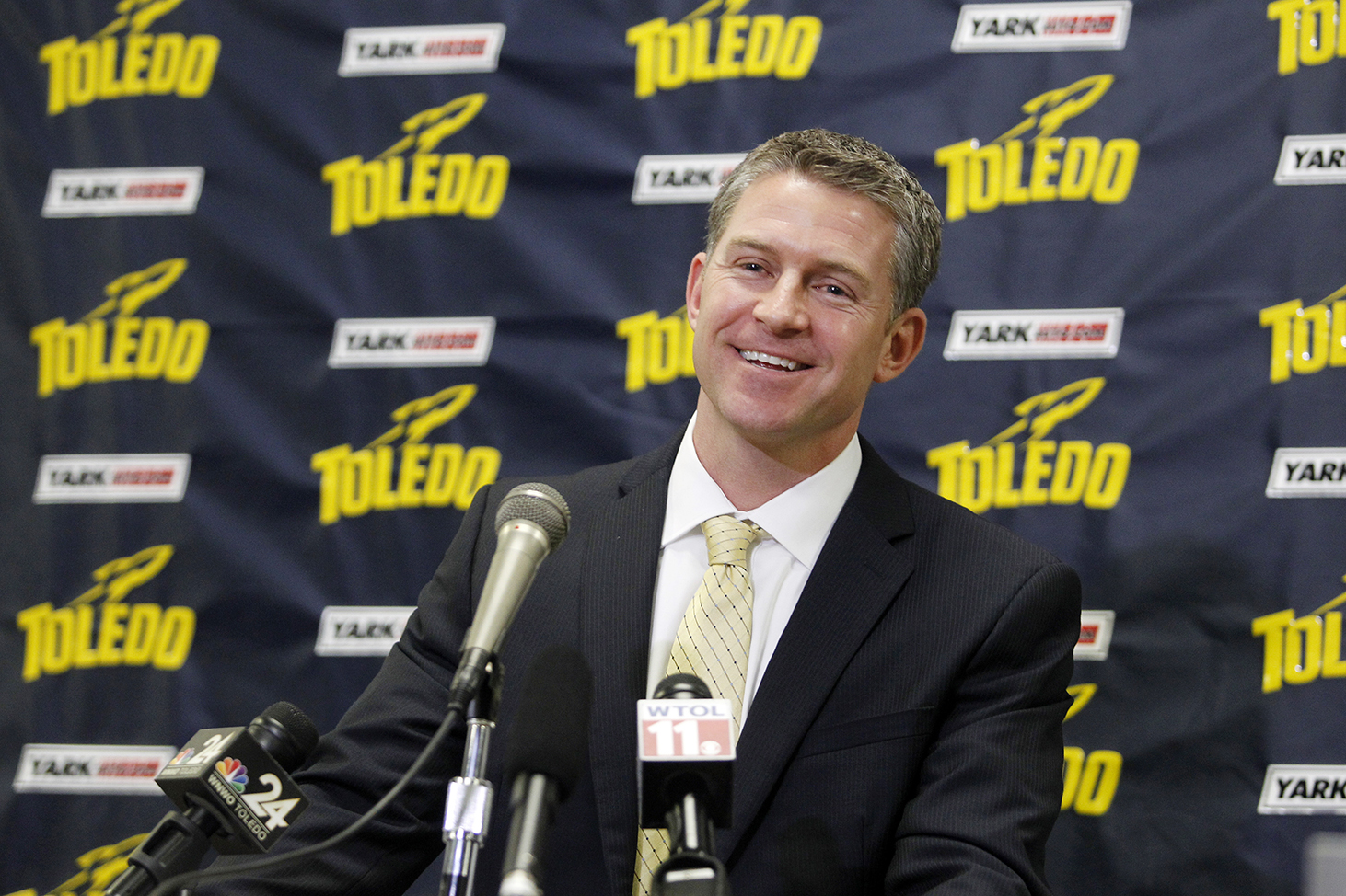 Jason Candle signs on as UT head coach The Blade