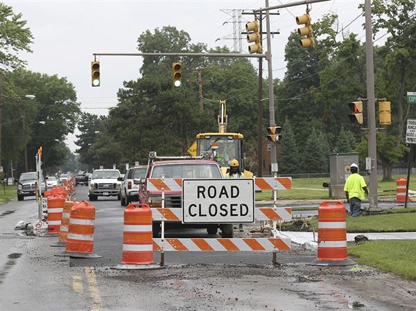 Utility, waterline work to close lanes across Toledo