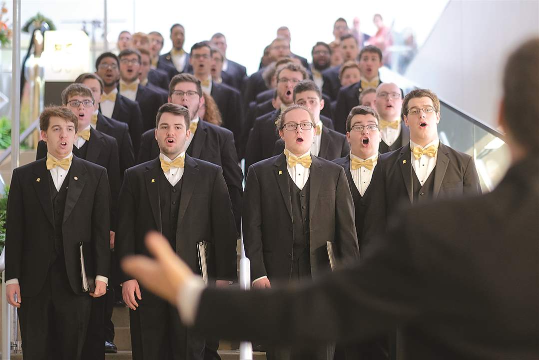 Men-s-Choral-4-17