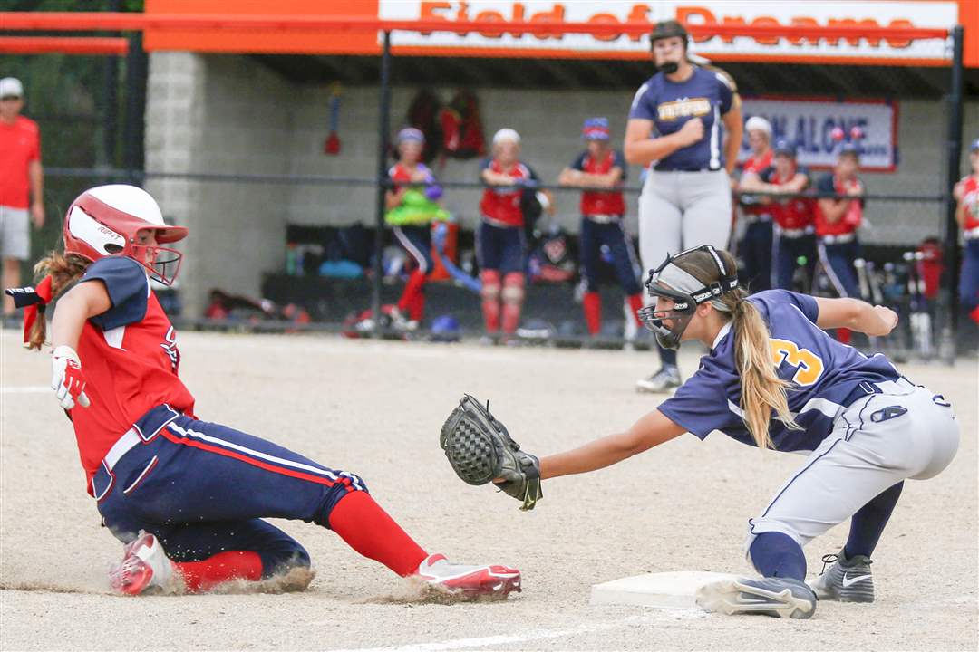 SPT-WhitefordSoftball15pBaylee