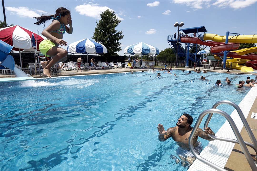 Father's Day at Maumee's Rolf Park Pool The Blade