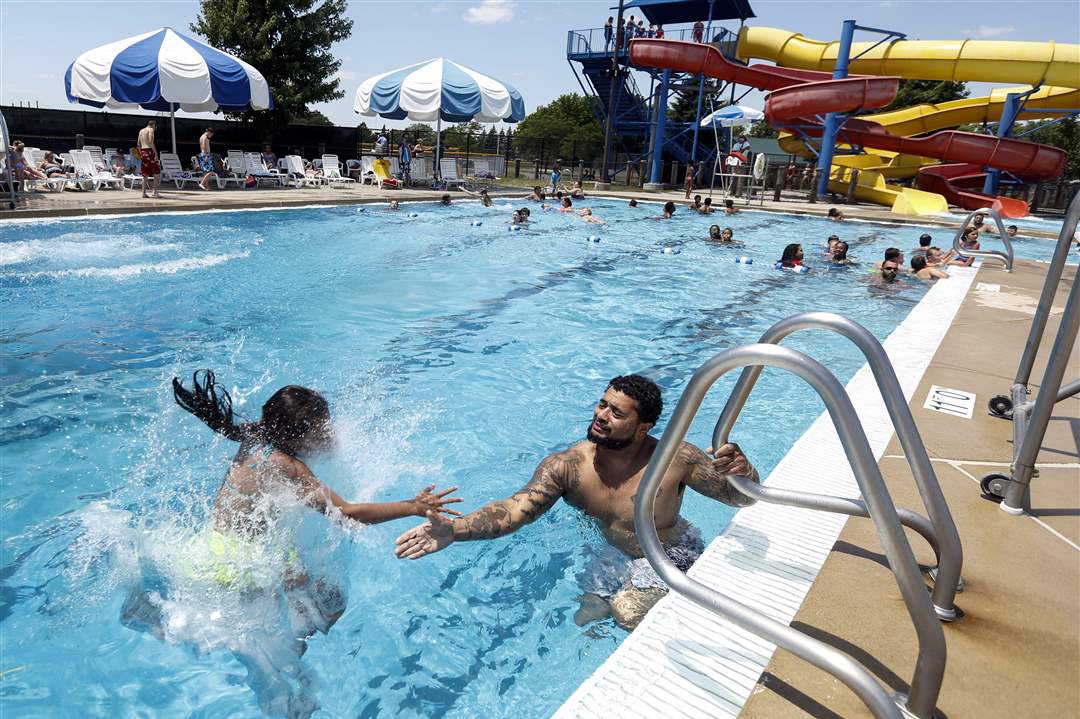 Father's Day at Maumee's Rolf Park Pool The Blade