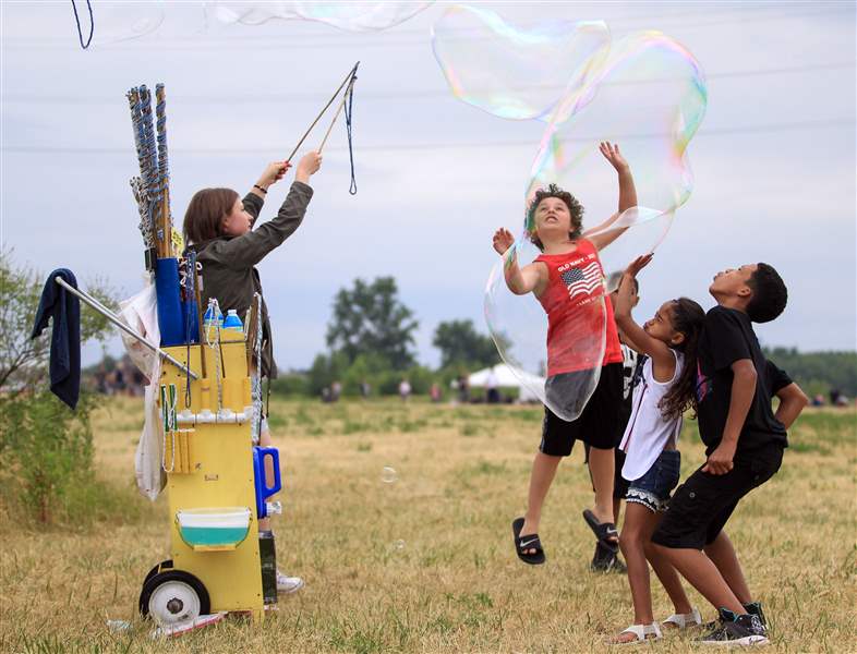 Magical Toledo fireworks display thrills thousands The Blade