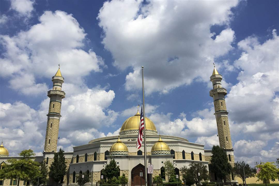 Rowland-Muslim-story-islamic-center