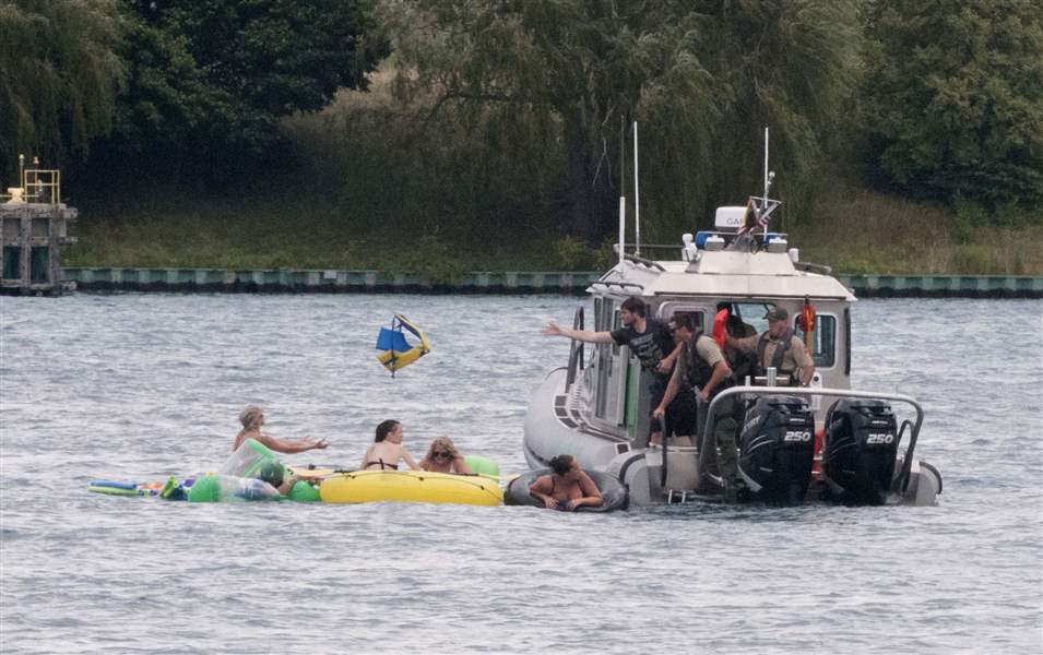 Uh, Oh, Canada 1,500 people on rafts returned to Michigan The Blade