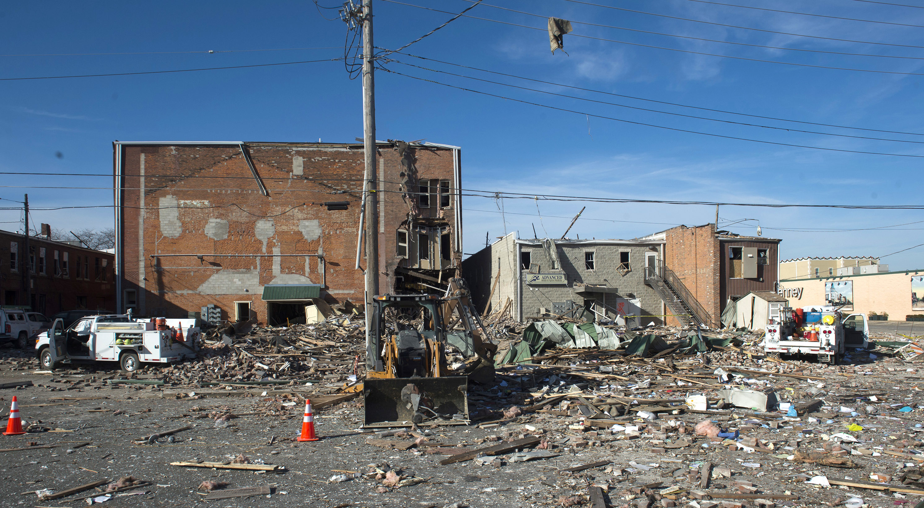 Officials search for cause of deadly Illinois gas explosion The Blade