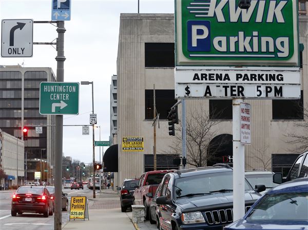 Road work causes street, lane closures in Toledo